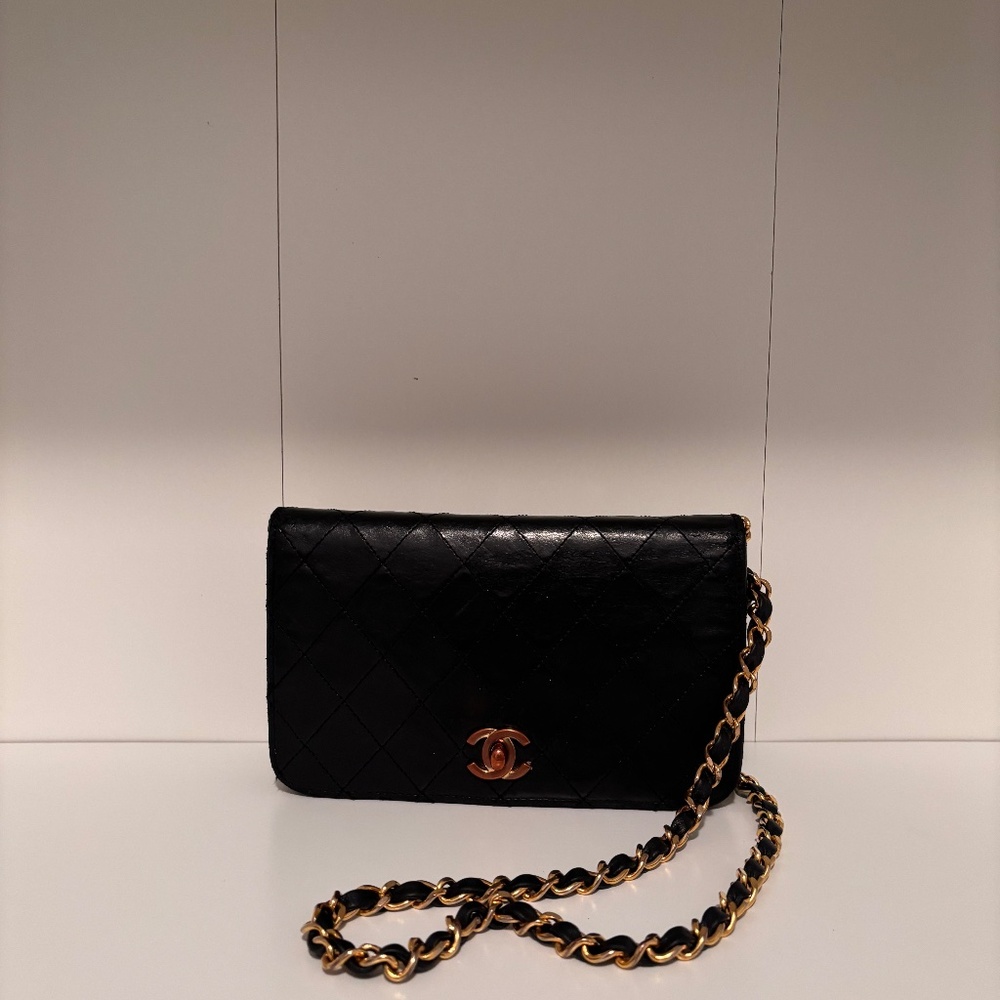 Vintage Chanel Lambskin Single Flap Bag